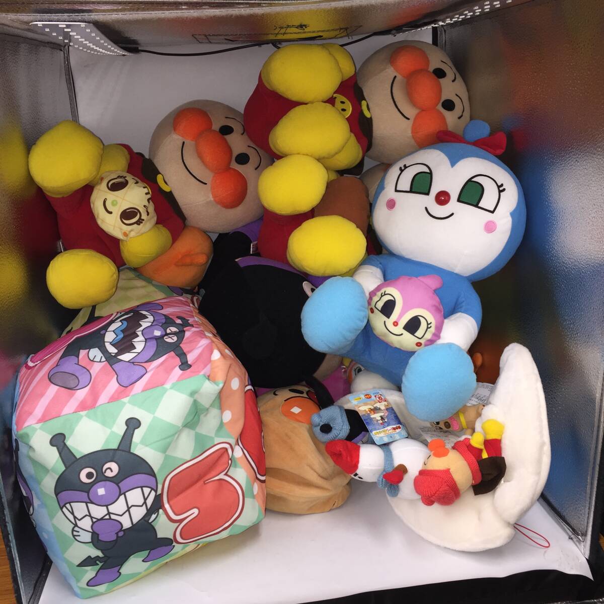 アンパンマン バイキンマン ぬいぐるみ 33体セット 大量まとめ売り クッション Yahoo!オークション -「アンパンマン ばいきんまん