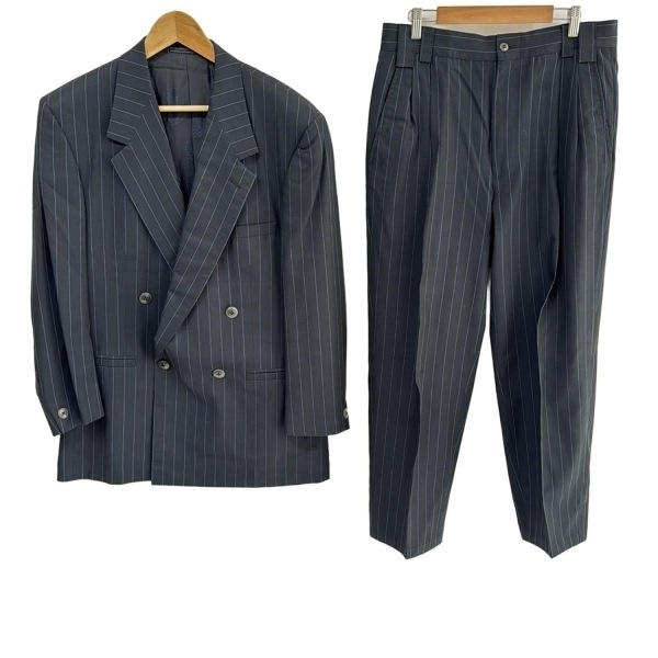 ジャンニヴェルサーチGIANNI VERSACE シルクピンストライプ3B