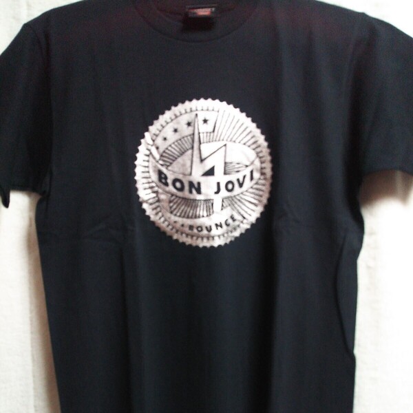 BON JOVI/ボン・ジョヴィ ツアーTシャツ「BOUNCE」 ☆ Sサイズ ☆男女兼用☆中古品 ☆未使用☆1点