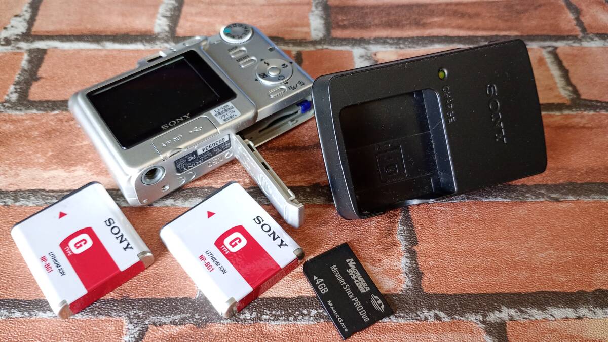 Yahoo!オークション -「サイバーショット dsc-w35」の落札相場 Yahoo!オークション -「サイバーショット dsc-w35」の落札相場