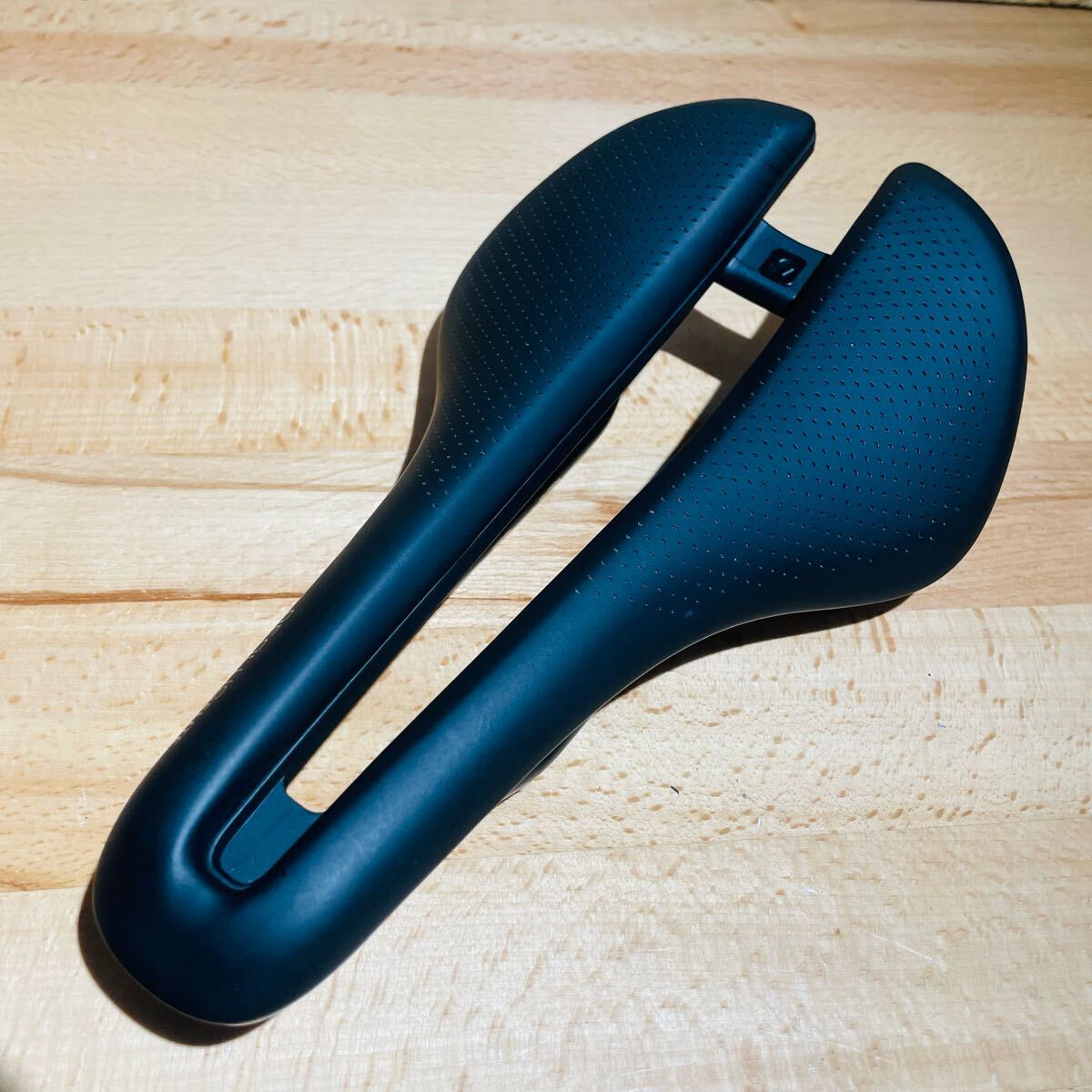 Yahoo!オークション -「bontrager aeolus」(サドル) (パーツ)の Yahoo!オークション -「bontrager aeolus」(サドル) (パーツ)の