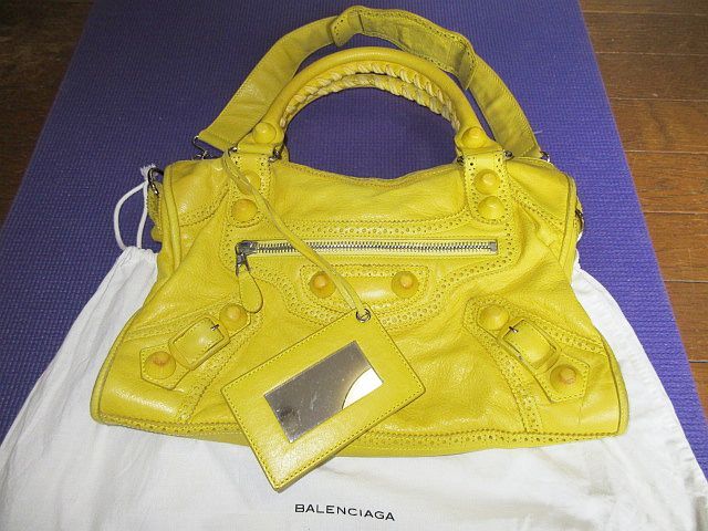 Yahoo!オークション -「バレンシアガ バッグ イエロー」の落札 Yahoo!オークション -「バレンシアガ バッグ イエロー」の落札