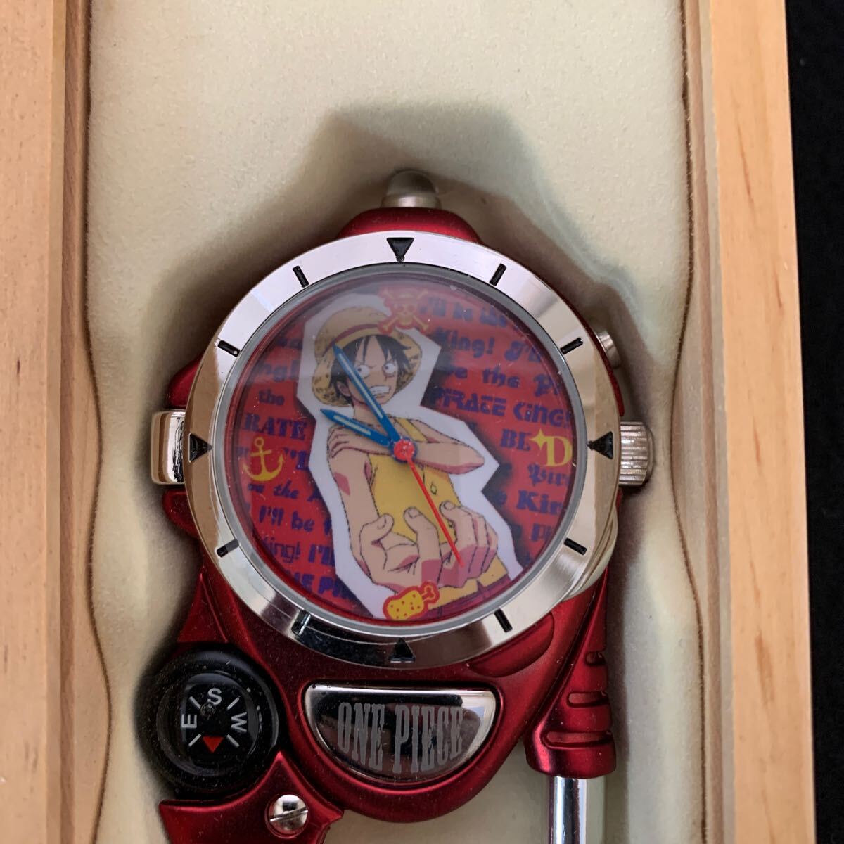 ☆♦ワンピース超希少価値♦入手困難超レア物♦ワンピース時計です♦ジャンク品？ Yahoo!オークション -「ワンピース 腕時計」(コミック、アニメ