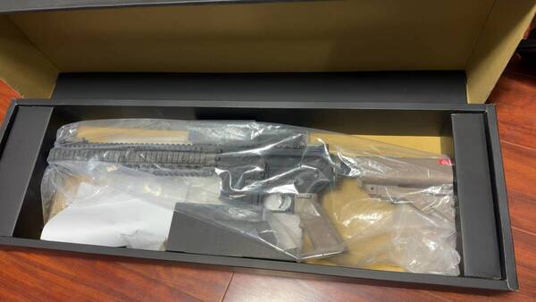 VFC製の Colt M4A1 RIS2 SOPMOD BLOCK2 正規ライセンスモデル