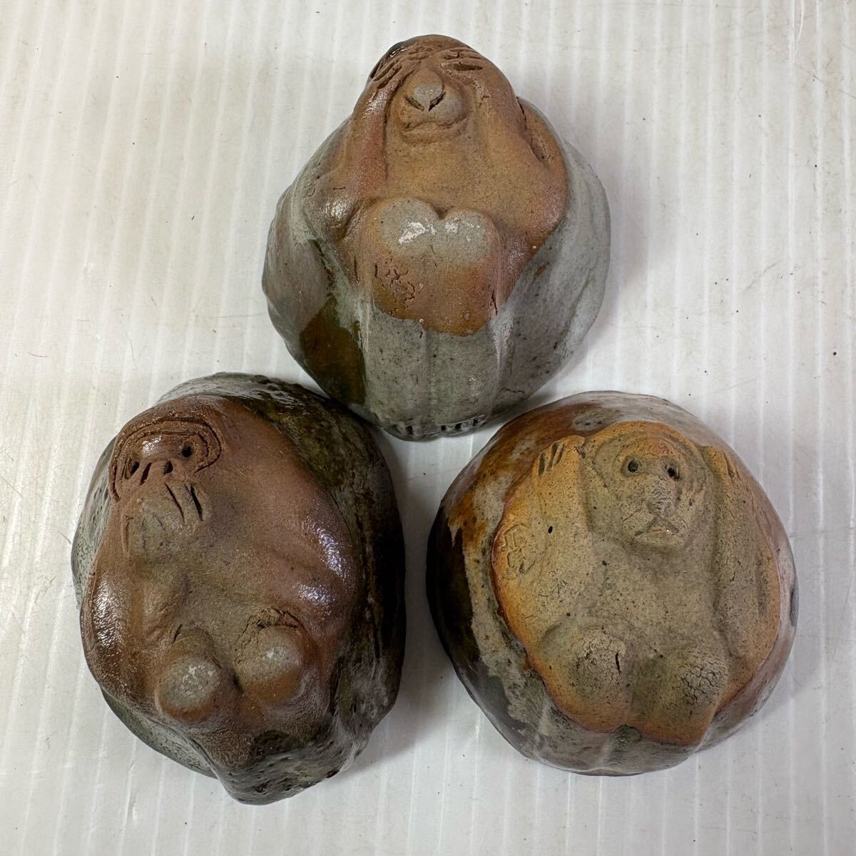 B149s 「青磁 胡孫香炉」3猿 見猿 言わ猿 聞か猿 香道具 茶道具