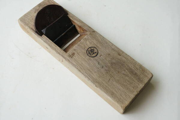 2413_9【送料無料】鉋 寸八 八坂丸 Japanese carpenter plane