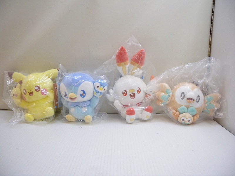 等身大ピカチュウ、ポッチャマぬいぐるみでお家時間が楽しくなる