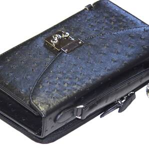 【ブラックフライデータイムセール】【送料込み】【限定】【新品】【税込み】オースト型押し☆背面財布機能付☆男女兼用☆セカンドバッグBK