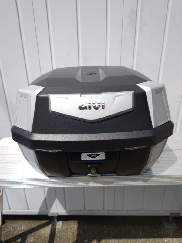 2025年最新】Yahoo!オークション -givi リアボックスの中古品