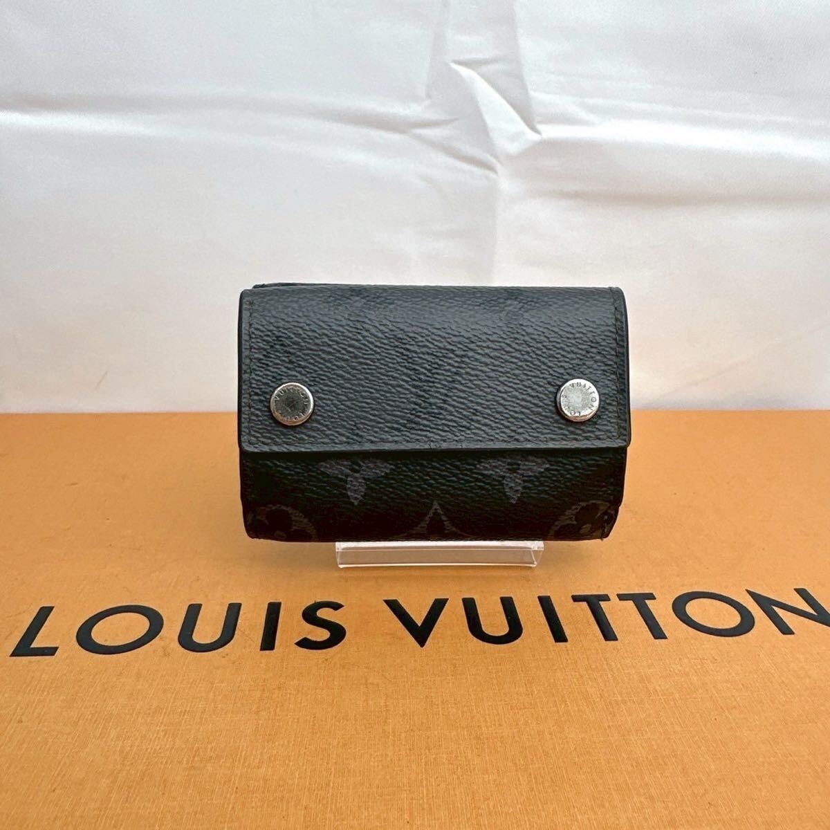 ☆美品☆ルイヴィトン モノグラムエクリプス 財布 ディスカバリー メンズ LOUIS VUITTON】ルイヴィトン『モノグラム エクリプス
