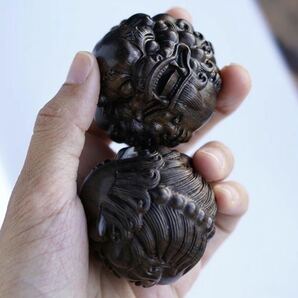 送料無料 貔貅木球 円球 風水グッズ 健康球 健身球柘植 ベトナム陳香木彫り 約5cm アンティーク 可愛い貔貅 健康グッズ 健康球