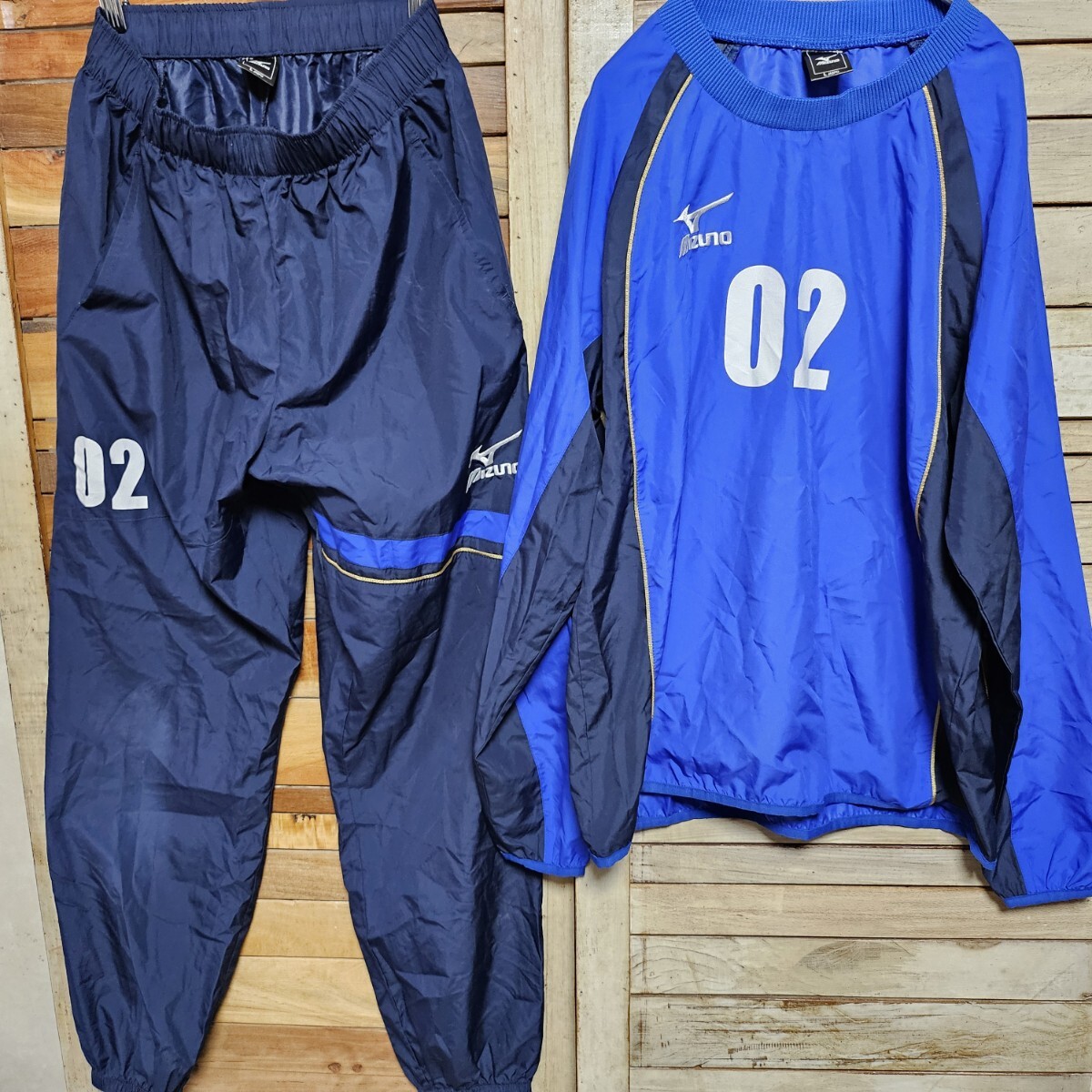 【激安セール】 2025年最新】Yahoo!オークション -(mizuno ミズノ) 上下 ウインドブレーカー
