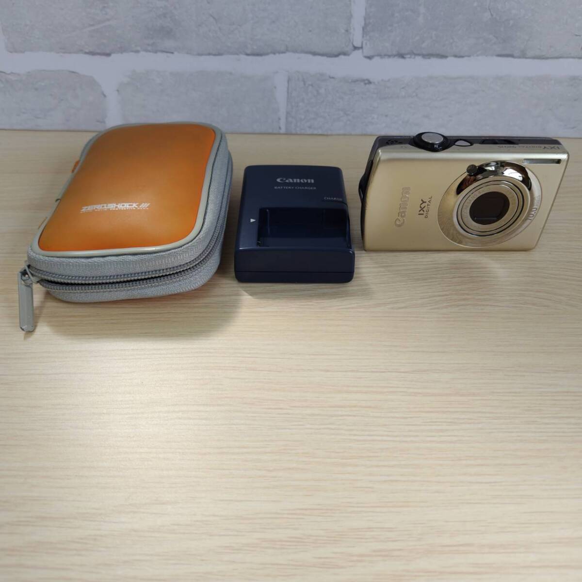 Yahoo!オークション -「canon ixy 920 is」の落札相場・落札価格 Yahoo!オークション -「canon ixy 920 is」の落札相場・落札価格