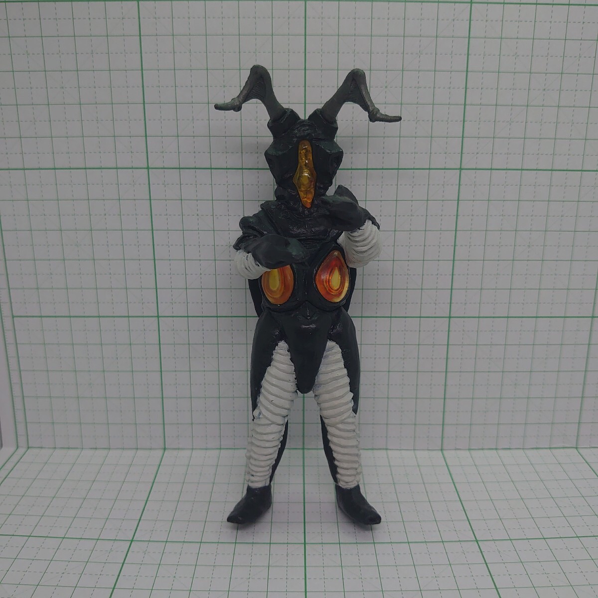 Yahoo!オークション -「ウルトラマンソフビ」(ゼットン) (怪獣 Yahoo!オークション -「ウルトラマンソフビ」(ゼットン) (怪獣