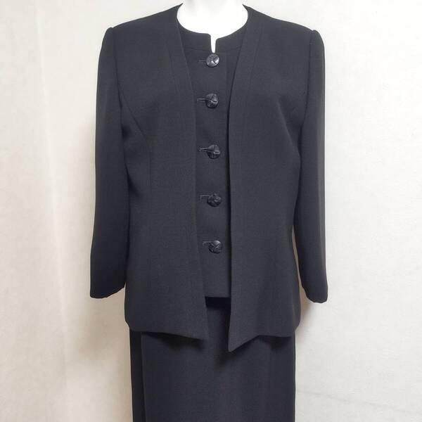 11号 Lサイズ イギン 喪服 ブラックフォーマル 通年 カットソー ノーカラージャケット 黒ロングスカートおまけ