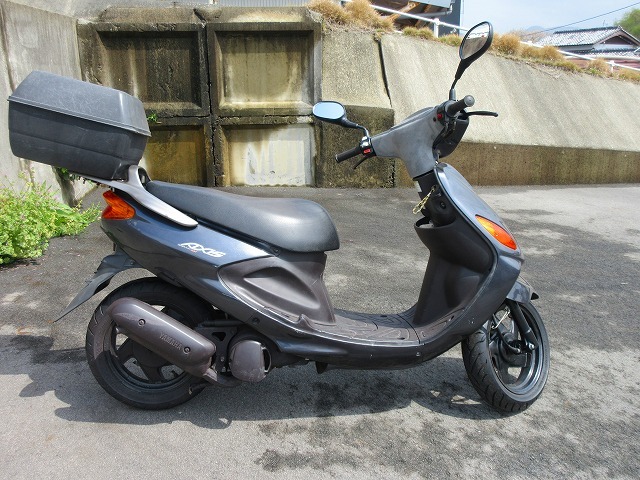 Yahoo!オークション -「アクシス100」(オートバイ車体
