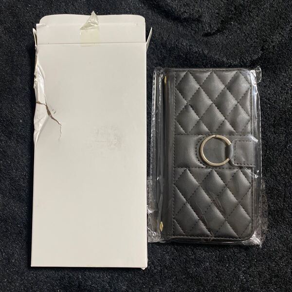704a2406☆ iPhone 12 Pro リング付きキルティグレザー調手帳型ケース ストラップ付き 収納力 スタンド機能 マグネット開閉 ブラック