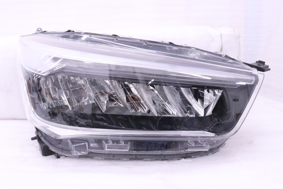 送料込 即決 ライズ A200A/A210A 純正 LED 左 ヘッドライト