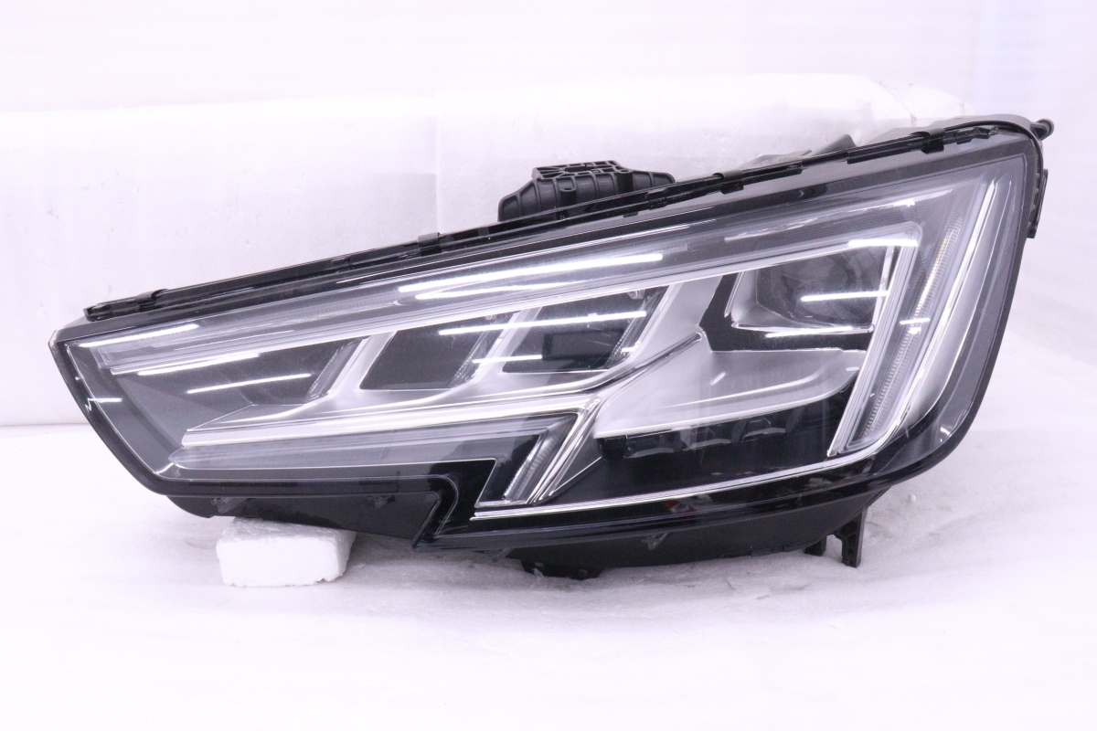 即決 A3 8V 後期 / LED アウディ 純正 右 ヘッドライト