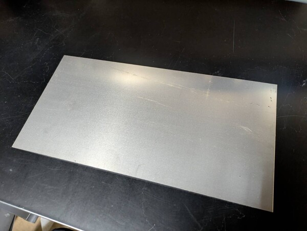 チタン プレート 肉厚1.2mm 板 ナンバープレート 1.2mm DIY ハンドメイド ナンバーサイズ 端材 インテリア 看板 おしゃれ
