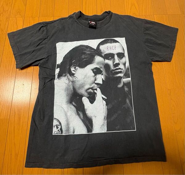 激レア レッドホットチリペッパーズ USA製 ブラック Tシャツ Lサイズ レッチリ giantボディ