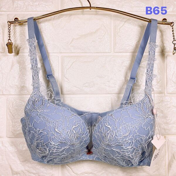 新品 トリンプ フロラーレ507ブラジャー B65
