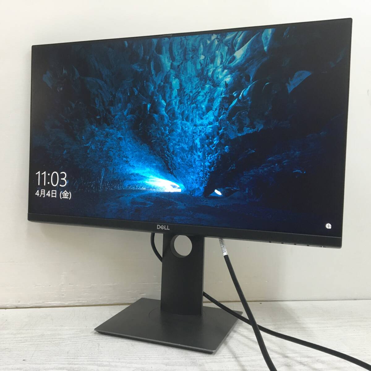 【ジャンク品】DELL ディスプレイ本体 デル OptiPlex 7070 ウルトラ レビュー：ディスプレイスタンドに