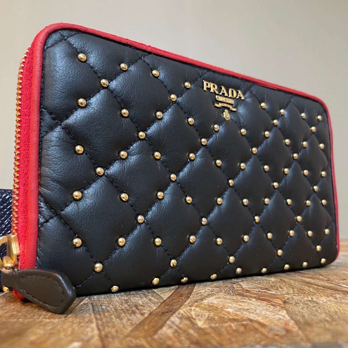 Yahoo!オークション -「prada スタッズ 財布」(プラダ) (ふ)の Yahoo!オークション -「prada スタッズ 財布」(プラダ) (ふ)の