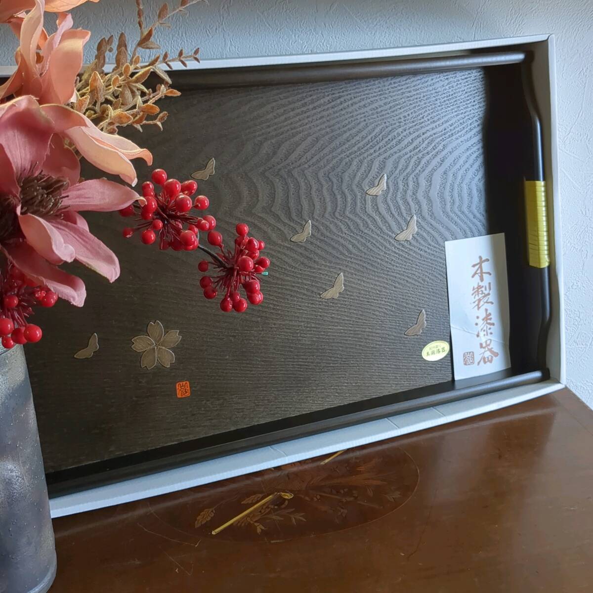 Yahoo!オークション - 【流】木製漆器 蒔絵四段重箱 台付 箱付 DD206