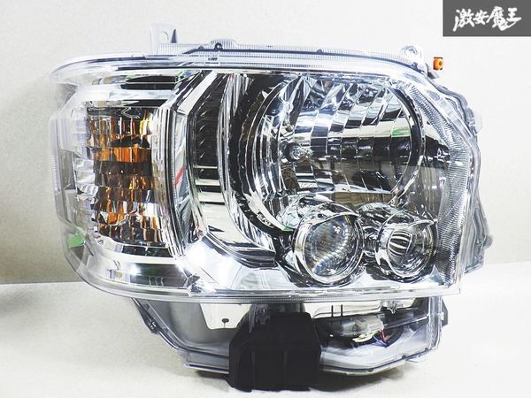 Yahoo!オークション -「ハイエース純正 新車外し」(ヘッドライト Yahoo!オークション -「ハイエース純正 新車外し」(ヘッドライト