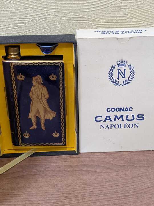 CAMUS NAPOLEON カミュ ブック ナポレオン 陶器ボトル 買取しま