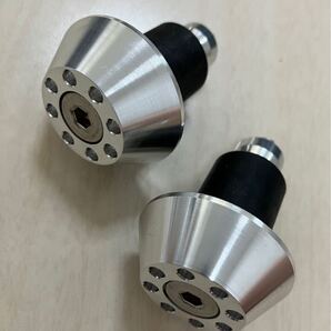 アルミバーエンド バイクバーエンドキャップ STREAM シルバー * 取付部品 六角レンチ付 * 全素材ハンドル対応