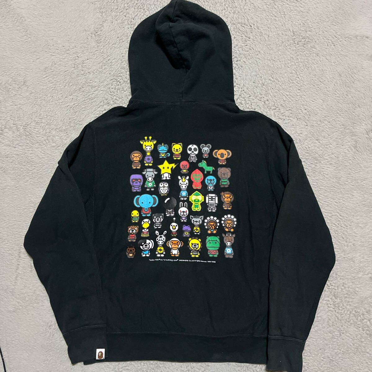 Yahoo!オークション -「ape kaws パーカー」の落札相場・落札価格 Yahoo!オークション -「ape kaws パーカー」の落札相場・落札価格