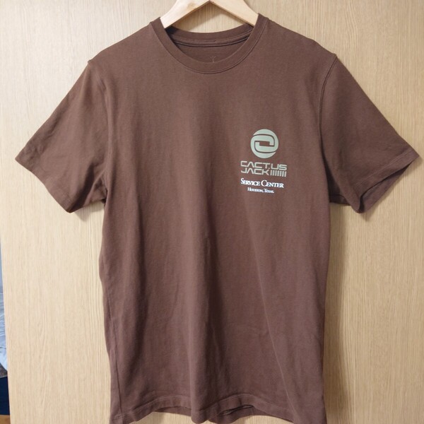 送料無料 メンズ Tシャツ ナイキ トラヴィススコット カクタスジャック サイズ L