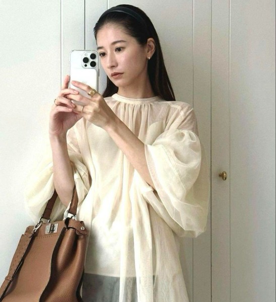 CLANE クラネ SHEER TULLE BALLOON SLEEVE TOPS シアー タートル バルーン スリーブ トップス アイボリー 白 2 M クルーネック ペチコート