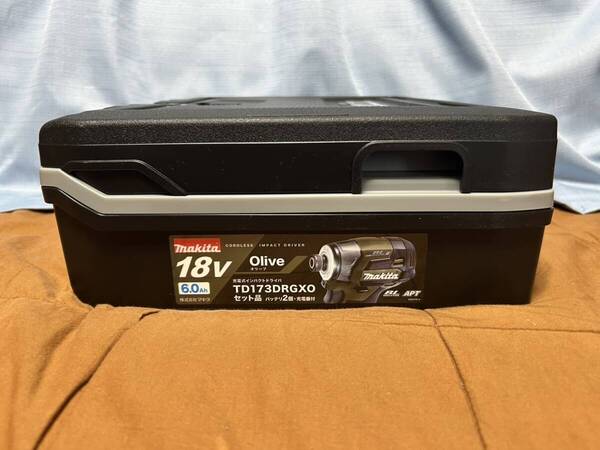 税込 送料無料 未使用 makita 充電式インパクトドライバ TD173DRGXO オリーブ バッテリ2個+充電器 TD173 マキタ 純正品【A-136】
