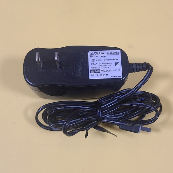 0409-2◆◇ 送料無料 ◆中古品 VICTOR ビクター ACアダプター AP-V20 DC11V 1A ビデオカメラ◇◆