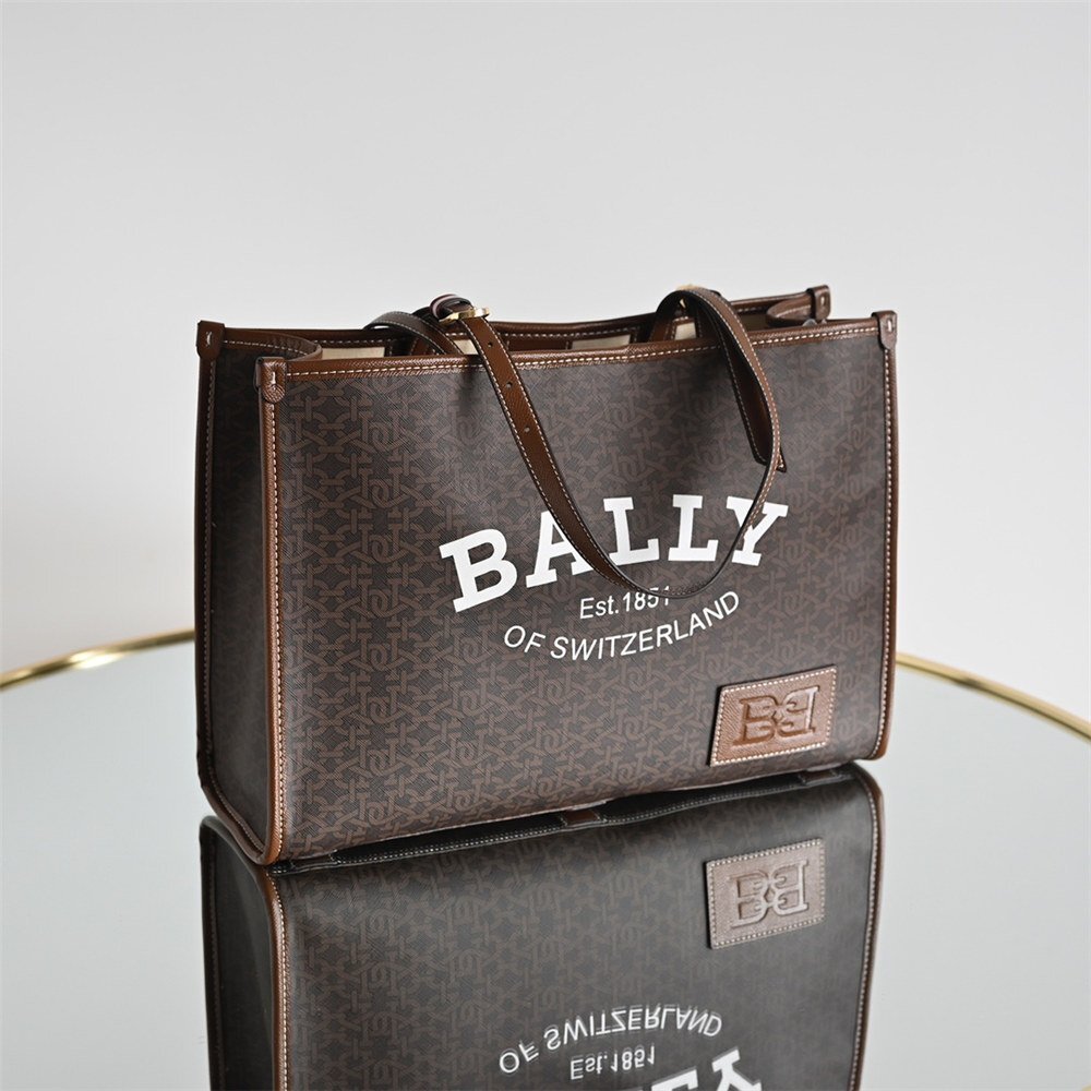 2025年最新】Yahoo!オークション -ballyトートバッグの中古品