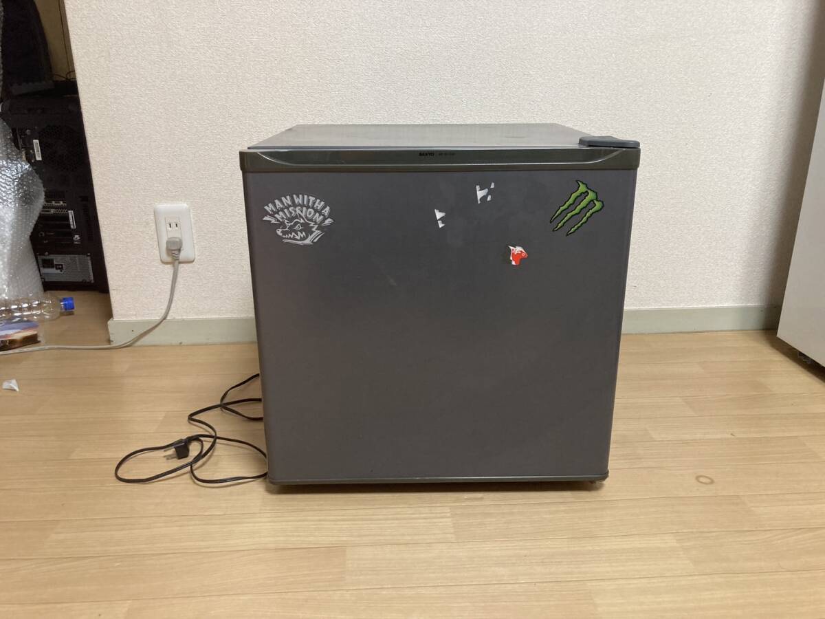 Yahoo!オークション -「(sanyo)サンヨー」(冷蔵庫) (キッチン Yahoo!オークション -「(sanyo)サンヨー」(冷蔵庫) (キッチン
