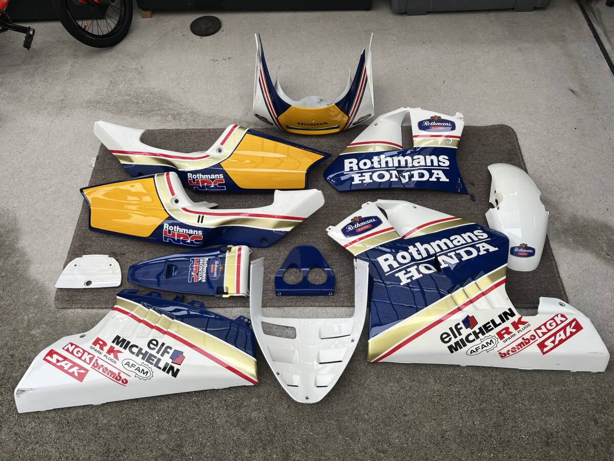 Yahoo!オークション -「nsr250 ロスマンズ カウル」の落札相場