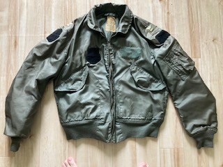 2025年最新】CWU-36P 実物購入ならここ!フライトジャケットが 2025年最新】CWU-36P 実物購入ならここ!フライトジャケットが