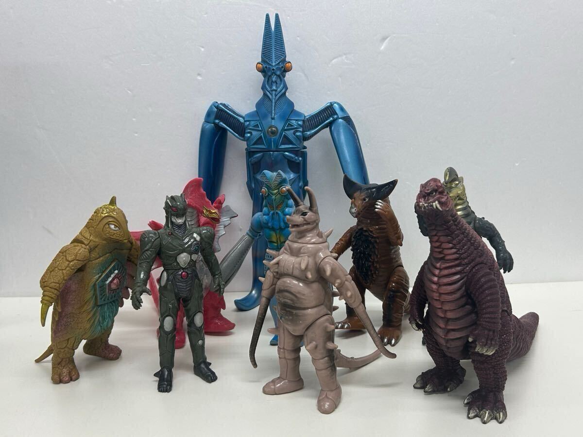 Yahoo!オークション -「ウルトラ怪獣シリーズ レッドキング Yahoo!オークション -「ウルトラ怪獣シリーズ レッドキング