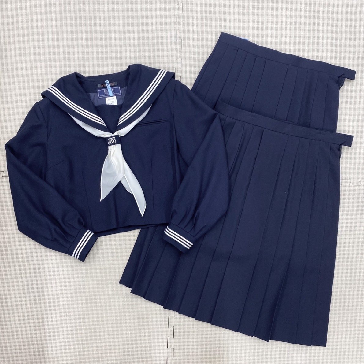 Yahoo!オークション -「nikke スカート」(学生服) (コスプレ衣装 Yahoo!オークション -「nikke スカート」(学生服) (コスプレ衣装