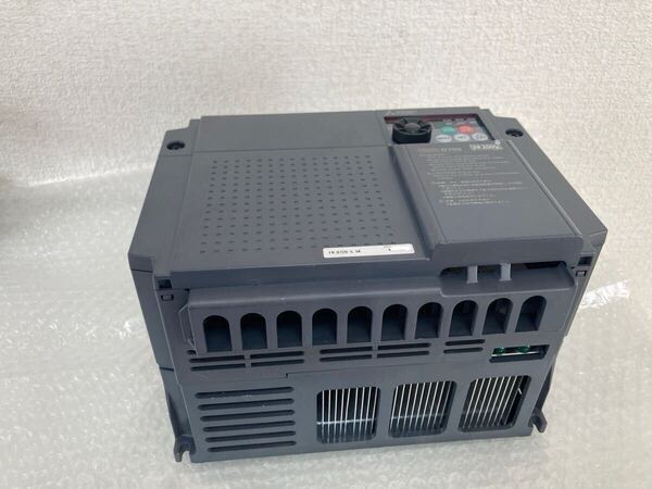 FR-D720-5.5K 新品無箱未使用2023年製MITSUMISHI三菱インバータ正規品動作保証 2/2 1001-1