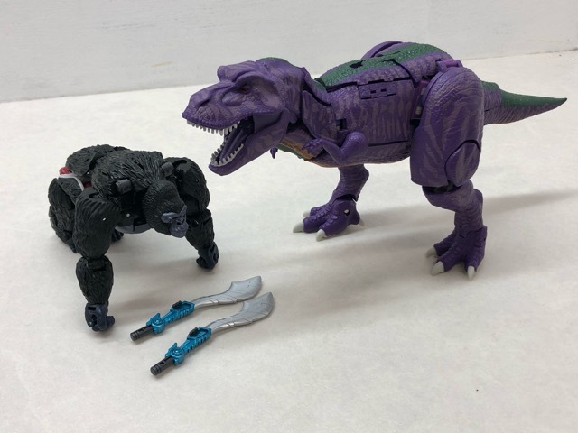 開封済,未使用】国内正規品 トランスフォーマー ロボット