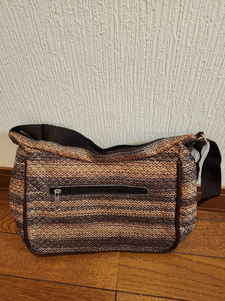 2025年最新】Yahoo!オークション -valentino バッグの中古品 2025年最新】Yahoo!オークション -valentino バッグの中古品