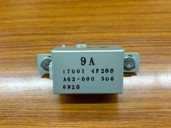 Y32 日産 シーマ フューエルポンプコントロール 17001-4P200 A63-000 NISSAN CIMA FPY32 VG30DET JGBY32 VH41DE レパードJフェリー