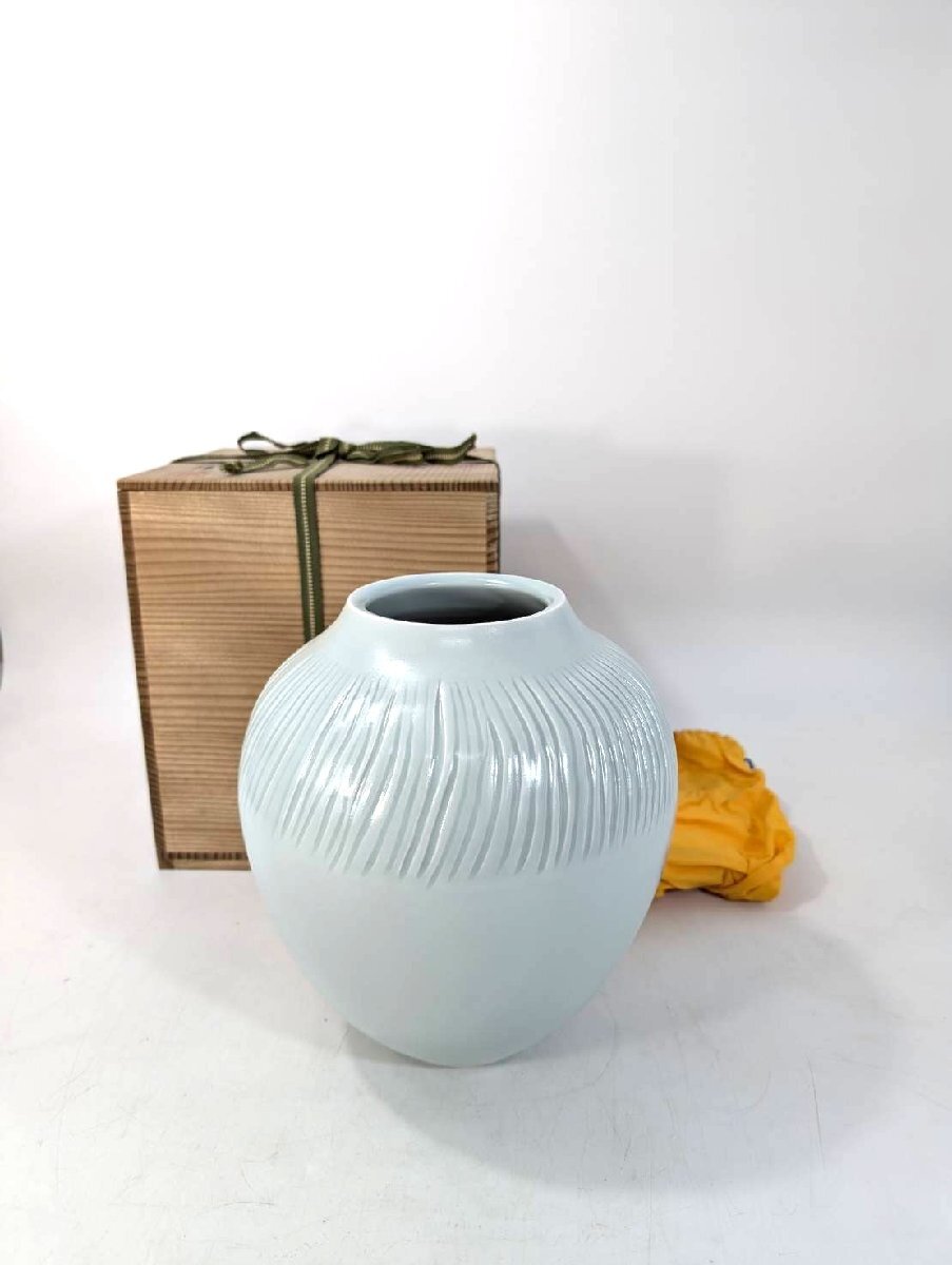 Yahoo!オークション -「青磁 花瓶」(日本の陶磁) (陶芸)の落札 Yahoo!オークション -「青磁 花瓶」(日本の陶磁) (陶芸)の落札