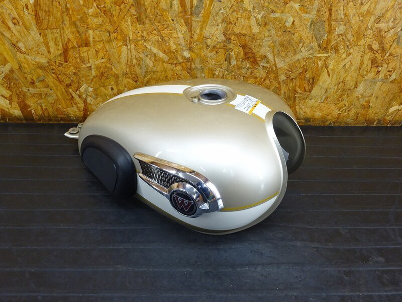 2025年最新】W800用タンクの魅力的な商品一覧 - Yahoo!オークション 2025年最新】W800用タンクの魅力的な商品一覧 - Yahoo!オークション