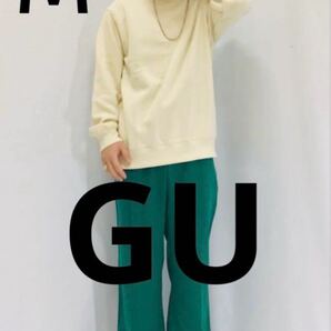 GU 裏起毛スウェットプルオーバー M